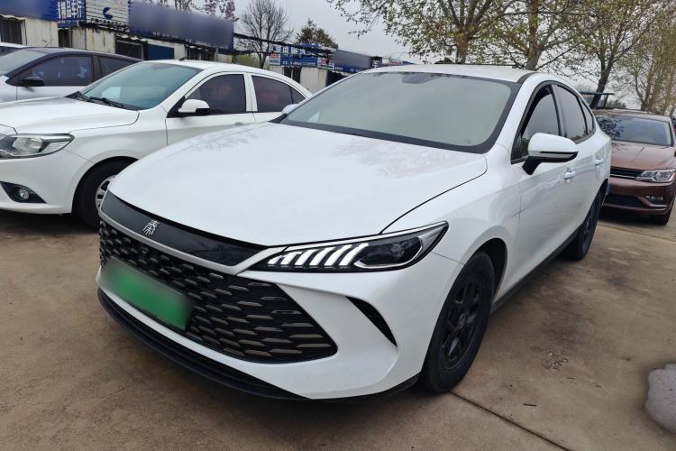 Used BYD Qin PLUS 2025 DM-i Smart Drive 55KM Leading Model Guazi used car, China used car export, Used car for sale, Used BYD cars, Cheapest cars for sale