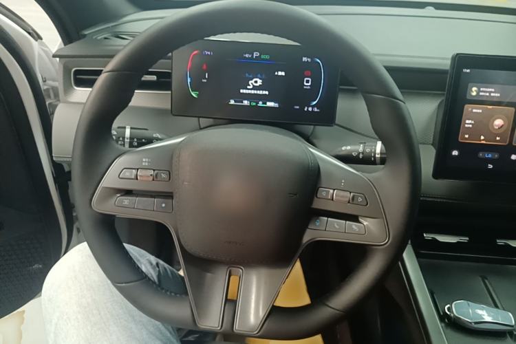 Used BYD Qin PLUS 2025 DM-i Smart Drive 55KM Leading Model Steering Wheel