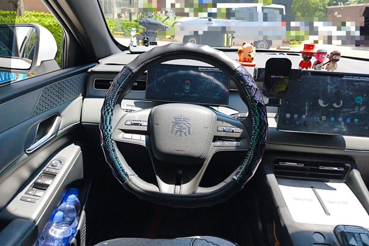 Used BYD Qin PLUS 2025 DM-i Smart Drive 55KM Leading Model Steering Wheel