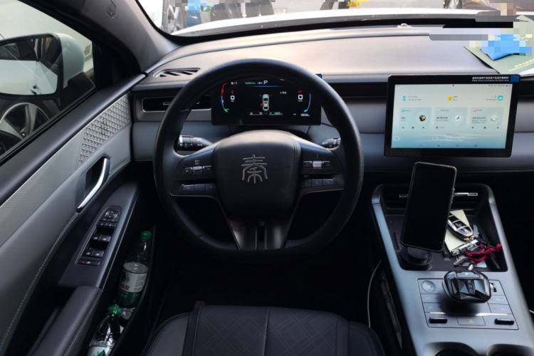Used BYD Qin PLUS 2025 DM-i Smart Drive 55KM Leading Model Steering Wheel