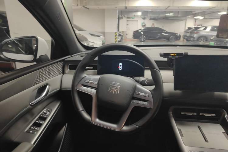 Used BYD Qin PLUS  Steering Wheel