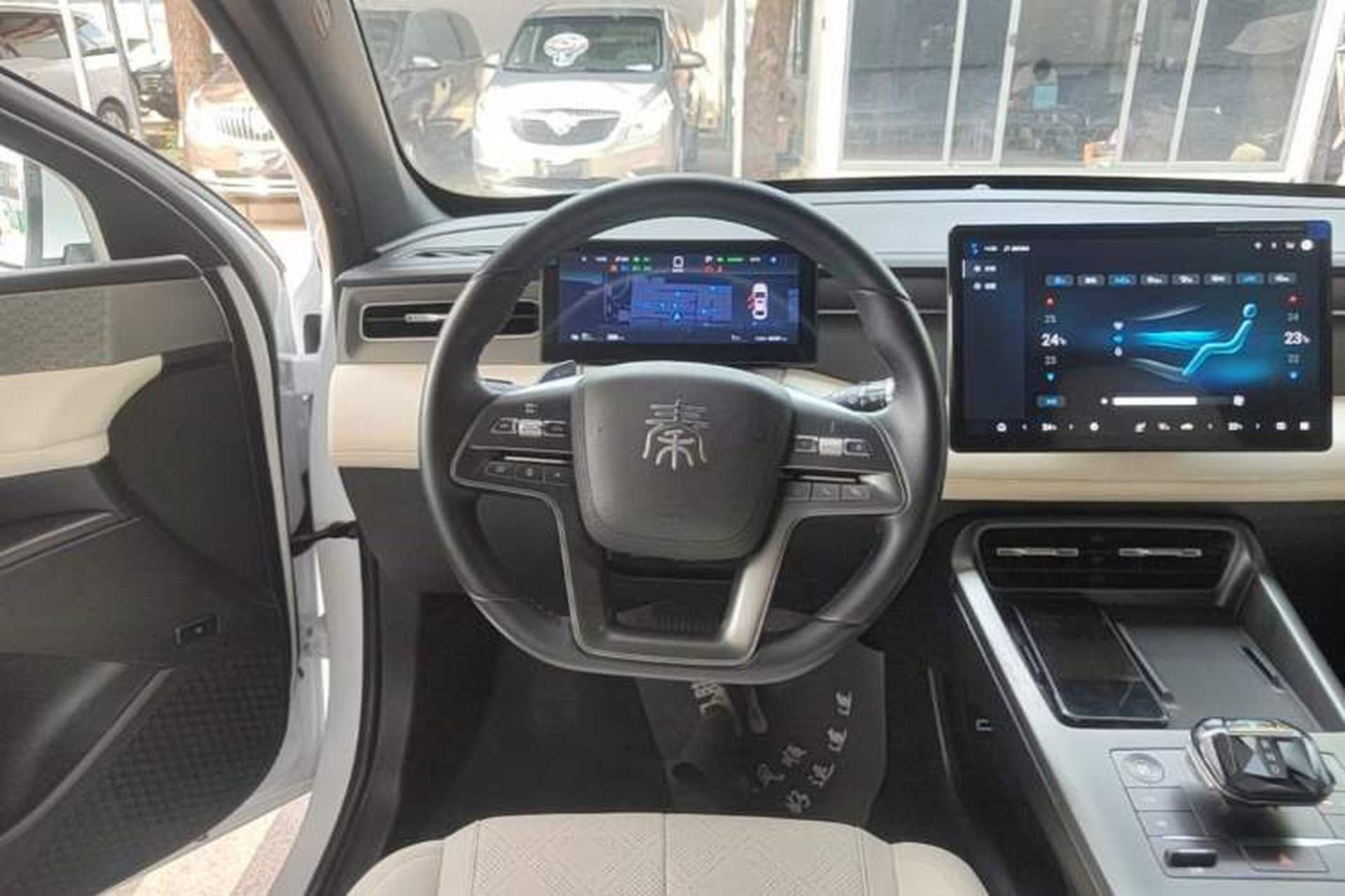 Used BYD Qin PLUS 2025 EV Smart Drive Edition 510KM Leading Model Steering Wheel