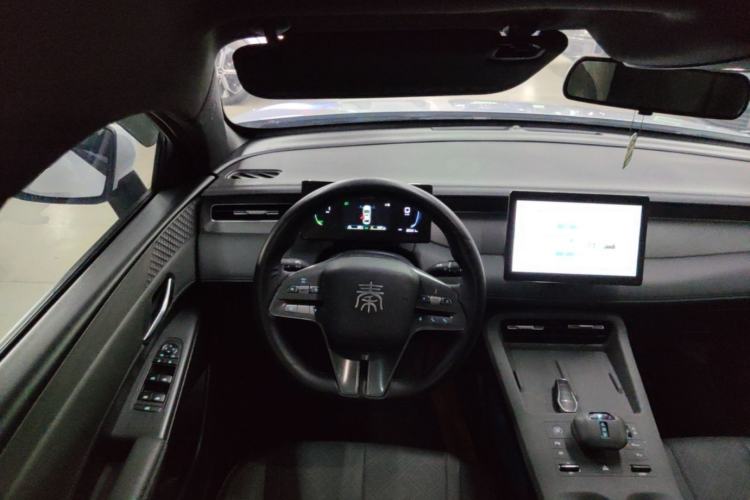 Used BYD Qin PLUS 2025 DM-i Smart Drive 55KM Leading Model Steering Wheel