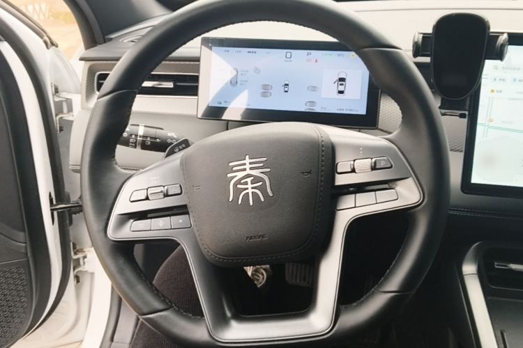 Used BYD Qin PLUS 2025 EV Smart Drive Edition 510KM Leading Model Steering Wheel