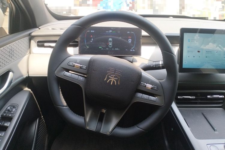Used BYD Qin PLUS 2025 DM-i Smart Drive 55KM Leading Model Steering Wheel