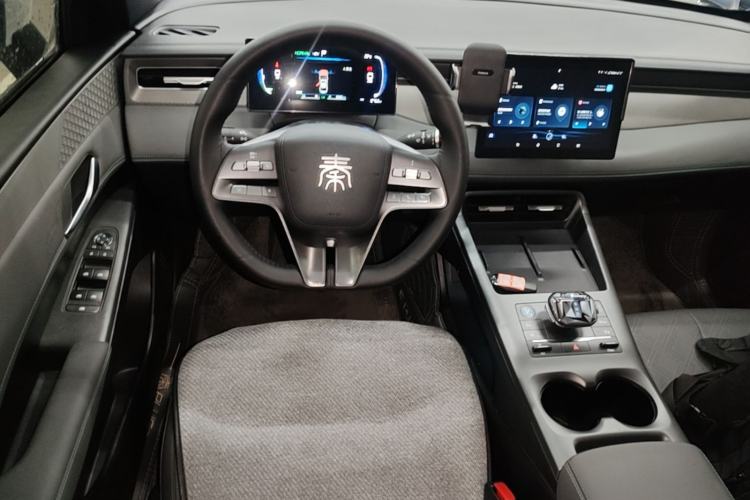 Used BYD Qin PLUS 2025 DM-i Smart Drive 55KM Leading Model Steering Wheel