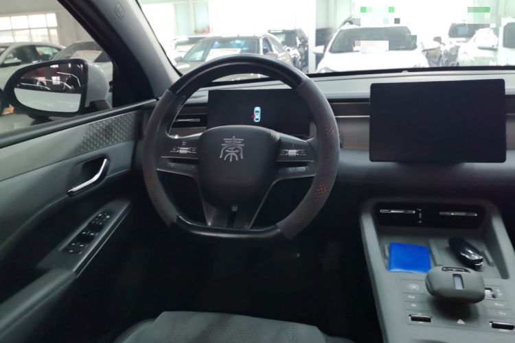 Used BYD Qin PLUS 2025 DM-i Smart Drive 55KM Leading Model Steering Wheel