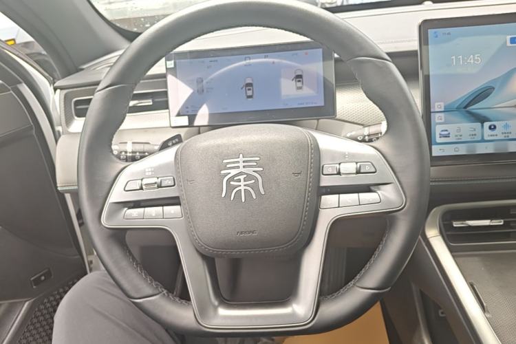 Used BYD Qin PLUS 2025 DM-i Smart Drive 120KM Superior Model Steering Wheel