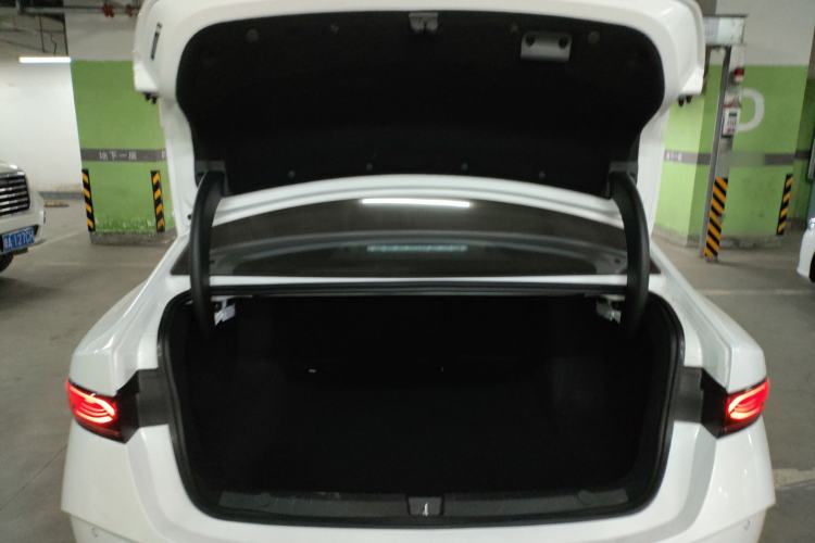 Used BYD Qin PLUS 2025 DM-i Smart Drive 55KM Leading Model Trunk