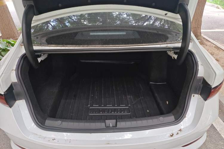 Used BYD Qin PLUS 2025 DM-i Smart Drive 55KM Leading Model Trunk