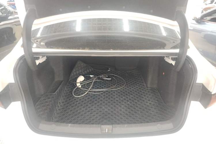 Used BYD Qin PLUS 2025 EV Smart Drive Edition 420KM Leading Model Trunk