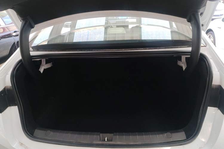 Used BYD Qin PLUS 2025 DM-i Smart Drive 55KM Leading Model Trunk