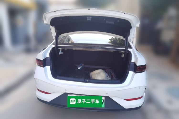 Used BYD Qin PLUS 2025 DM-i Smart Drive 55KM Leading Model Trunk