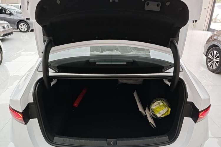 Used BYD Qin PLUS  Trunk