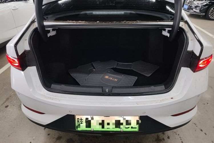 Used BYD Qin PLUS 2025 DM-i Smart Drive 55KM Leading Model Trunk