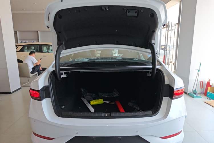 Used BYD Qin PLUS  Trunk