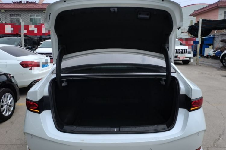 Used BYD Qin PLUS 2025 DM-i Smart Drive 55KM Leading Model Trunk