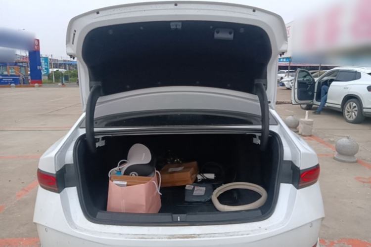 Used BYD Qin PLUS 2025 DM-i Smart Drive 55KM Leading Model Trunk