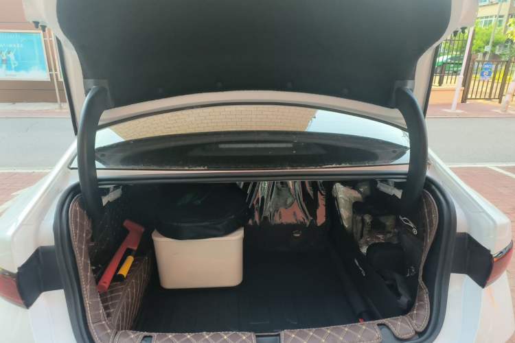 Used BYD Qin PLUS 2025 DM-i Smart Drive 55KM Leading Model Trunk