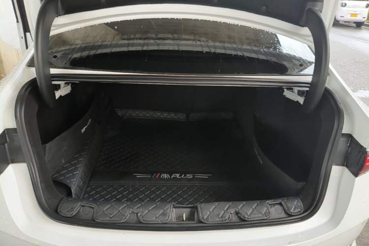 Used BYD Qin PLUS 2025 DM-i Smart Drive 55KM Leading Model Trunk