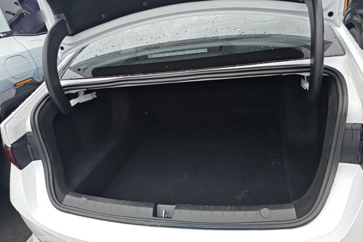Used BYD Qin PLUS 2025 DM-i Smart Drive 120KM Superior Model Trunk