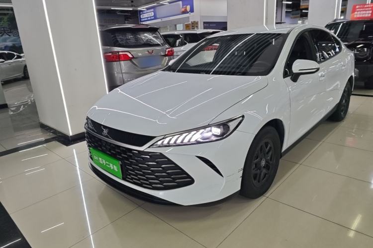 BYD Qin PLUS 2025 DM-i Smart Drive 55KM Leading Model