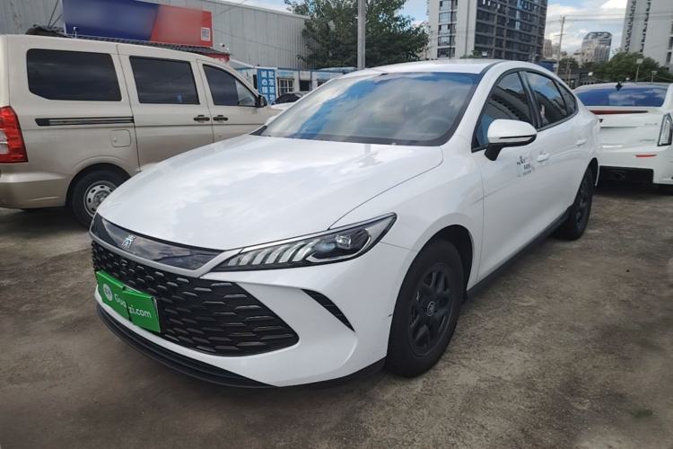 BYD Qin PLUS 2025 DM-i Smart Drive 55KM Leading Model