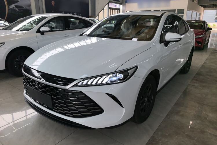 BYD Qin PLUS de segunda mano Guazi used car, China used car export, Used car for sale, Used cars, Cheapest cars for sale