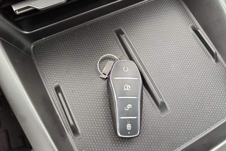 Used BYD Qin PLUS 2025 DM-i Smart Drive 55KM Beyond Model Vehicle Key