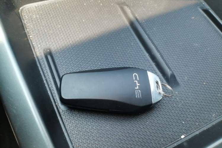 Used BYD Qin PLUS 2025 DM-i Smart Drive 55KM Leading Model Vehicle Key