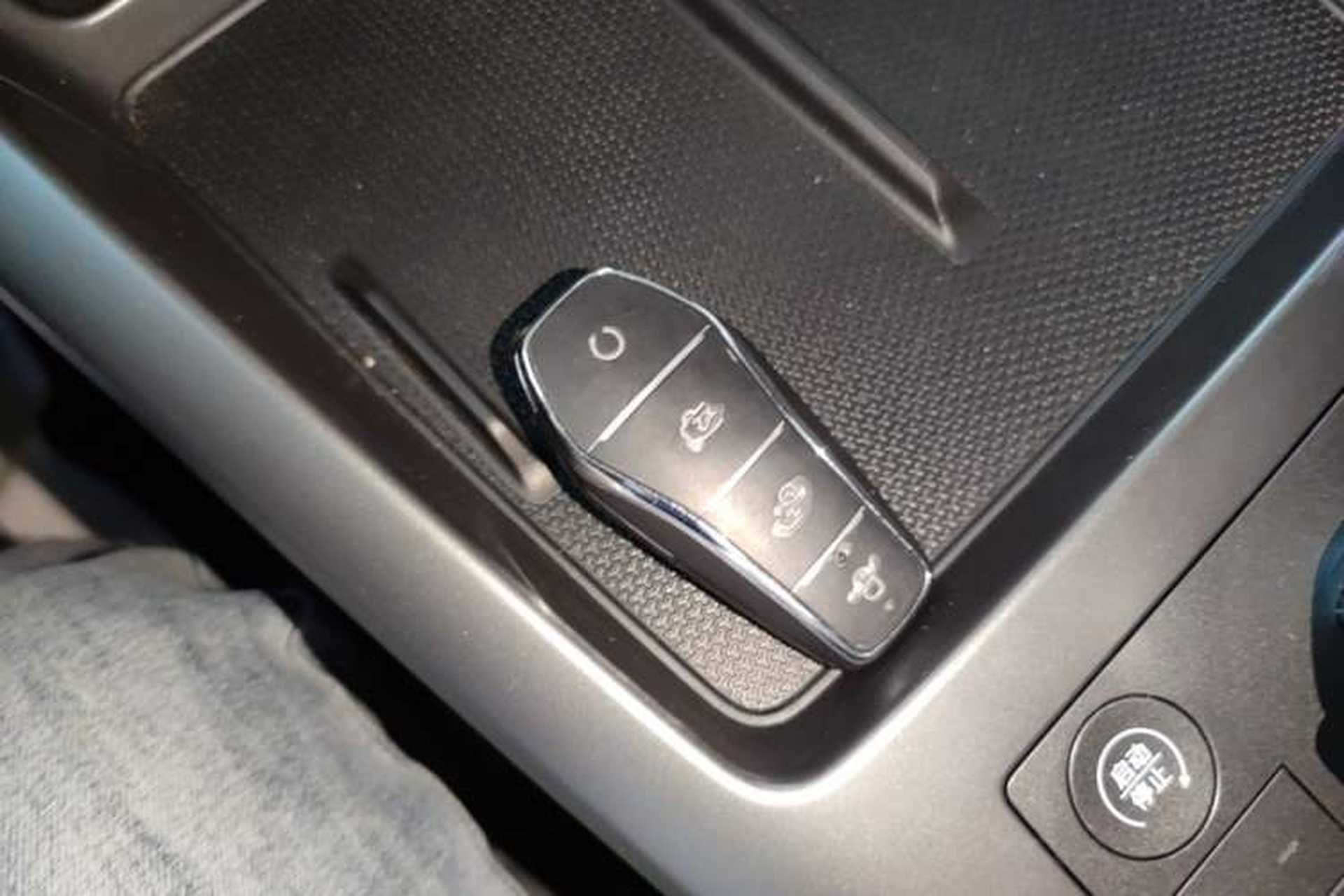 Used BYD Qin PLUS 2025 EV Smart Drive Edition 510KM Leading Model Vehicle Key