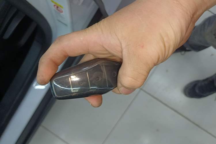 Used BYD Qin PLUS 2025 DM-i Smart Drive 55KM Leading Model Vehicle Key
