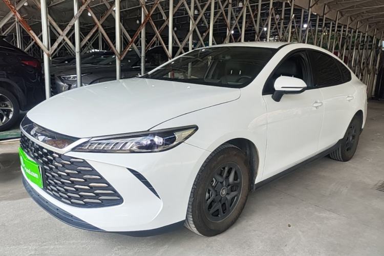 Used BYD Qin PLUS 2025 DM-i Smart Drive 55KM Leading Model Guazi used car, China used car export, Used car for sale, Used BYD cars, Cheapest cars for sale