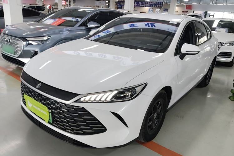BYD Qin PLUS 2025 DM-i Smart Drive 55KM Leading Model