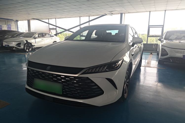 BYD Qin PLUS 2025 DM-i Smart Drive 55KM Beyond Model