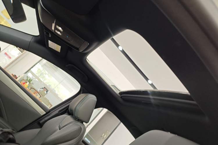 Used BYD Qin PLUS 2026 Model DM-i 210KM Beyond Version Headliner