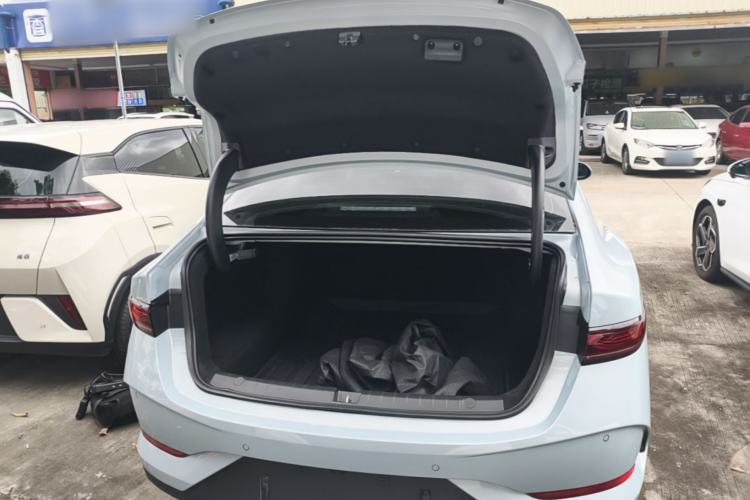 Used BYD Qin PLUS 2026 DM-i 210KM Progressive Model Trunk