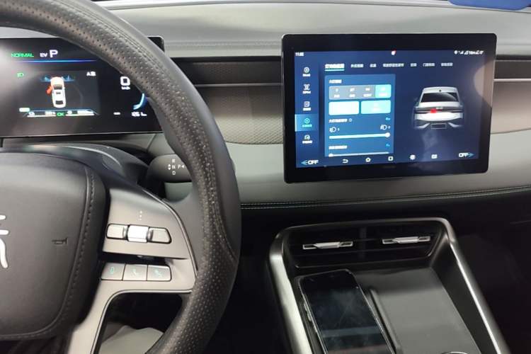 Used BYD Qin PLUS 2026 DM-i 210KM Progressive Model Audio And AC Panel