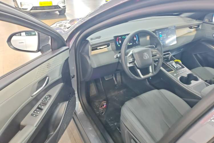 Used BYD Qin PLUS 2026 DM-i 128KM Progressive Model Driver Seat