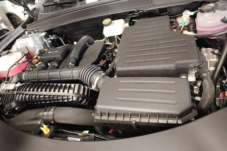 Used BYD Qin PLUS 2026 DM-i 128KM Progressive Model Engine Bay