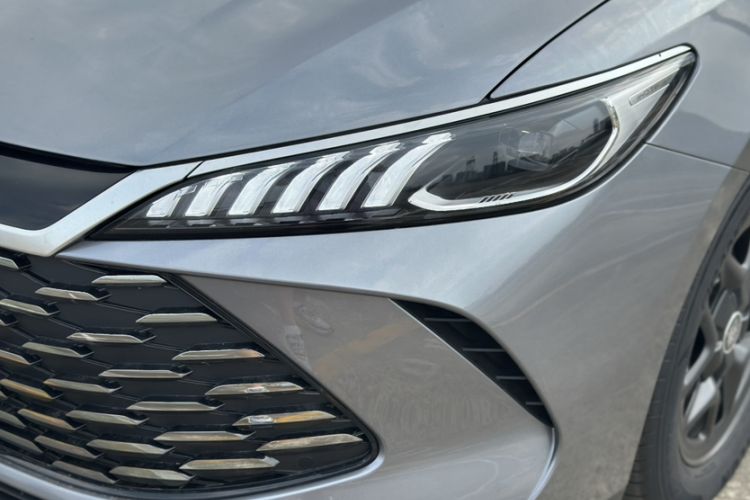 Used BYD Qin PLUS 2026 DM-i 128KM Progressive Model Exterior 1