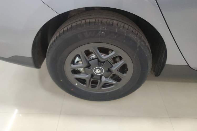 Used BYD Qin PLUS 2026 DM-i 128KM Progressive Model Exterior 5
