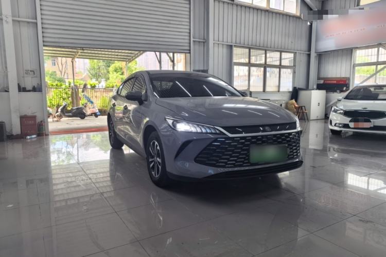 Used BYD Qin PLUS 2026 DM-i 210KM Progressive Model Front Right 45 Deg