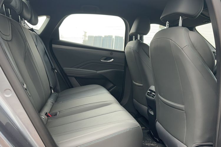 Used BYD Qin PLUS 2026 DM-i 128KM Progressive Model Interior 2