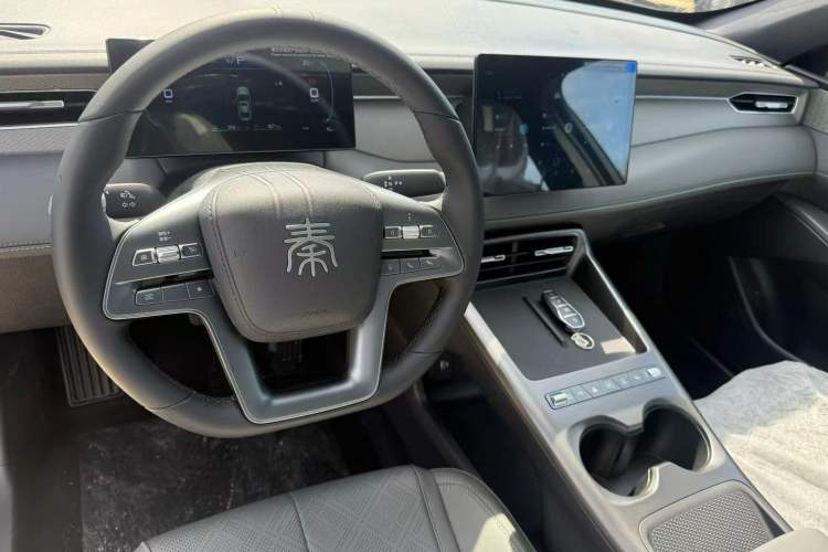 Used BYD Qin PLUS 2026 DM-i 210KM Progressive Model Interior 3