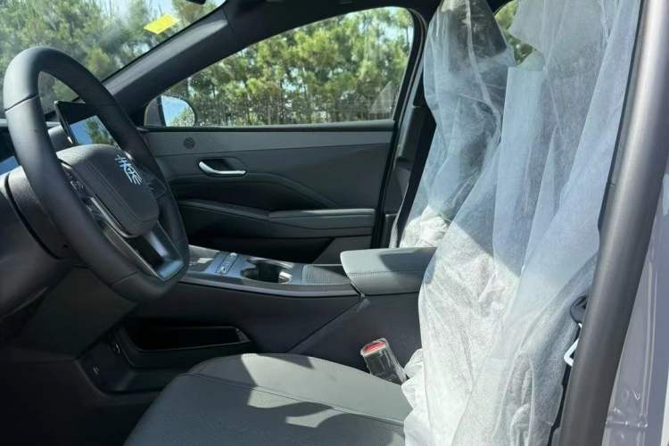 Used BYD Qin PLUS 2026 DM-i 210KM Progressive Model Interior 4