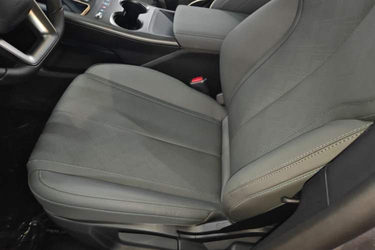 Used BYD Qin PLUS 2026 DM-i 128KM Progressive Model Left Front Seat