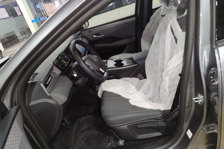 Used BYD Qin PLUS 2026 DM-i 128KM Progressive Model Left Front Seat