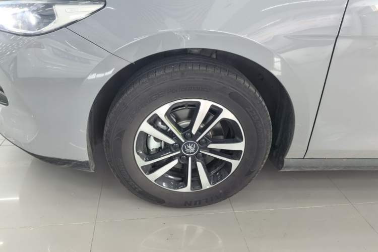 Used BYD Qin PLUS 2026 DM-i 210KM Progressive Model Left Front Wheel Hub