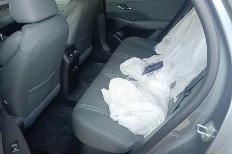 Used BYD Qin PLUS 2026 DM-i 128KM Progressive Model Left Rear Seat